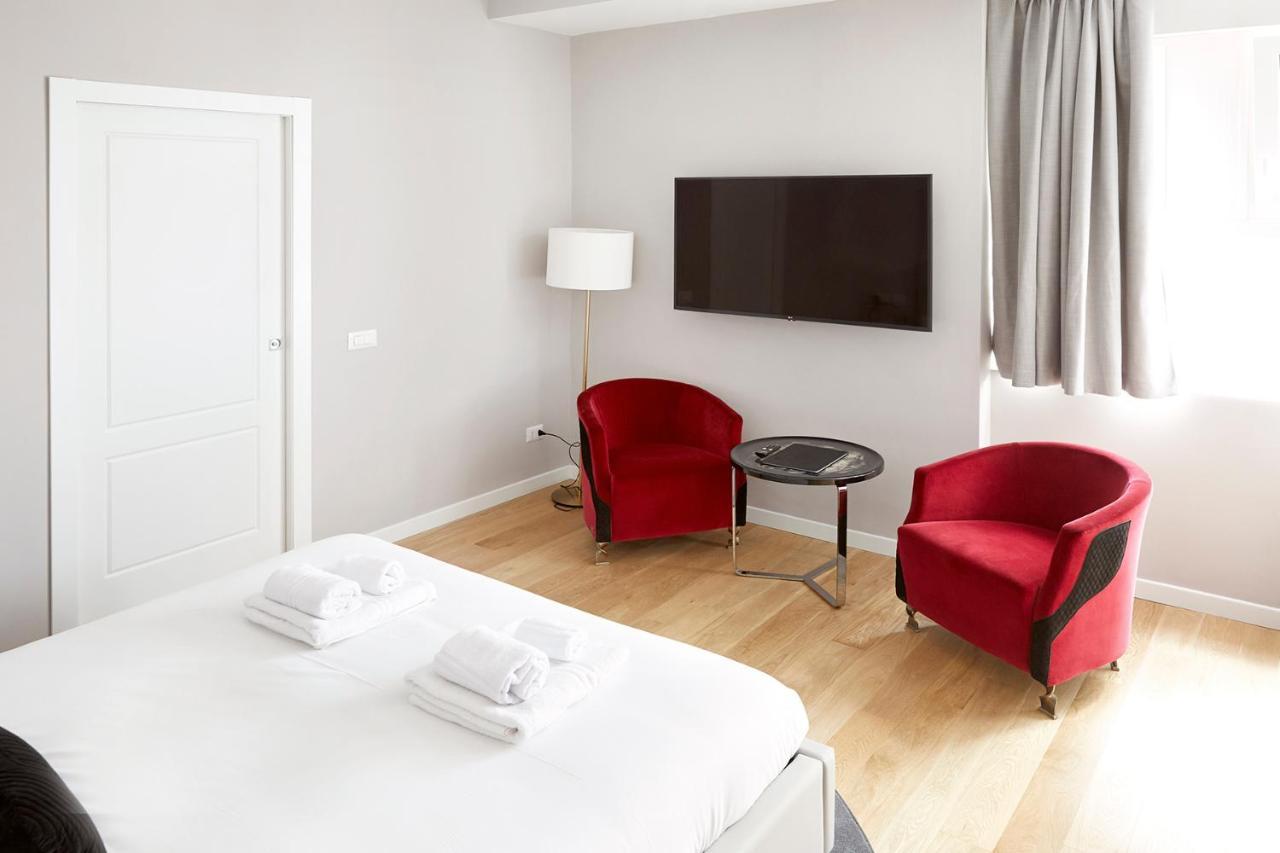 Prestige Boutique Aparthotel -Piazza Duomo Mediolan Zewnętrze zdjęcie