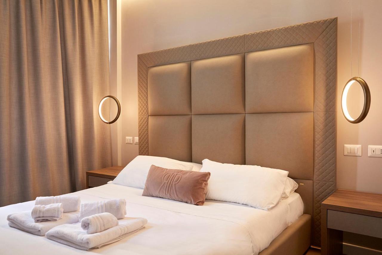 Prestige Boutique Aparthotel -Piazza Duomo Mediolan Zewnętrze zdjęcie