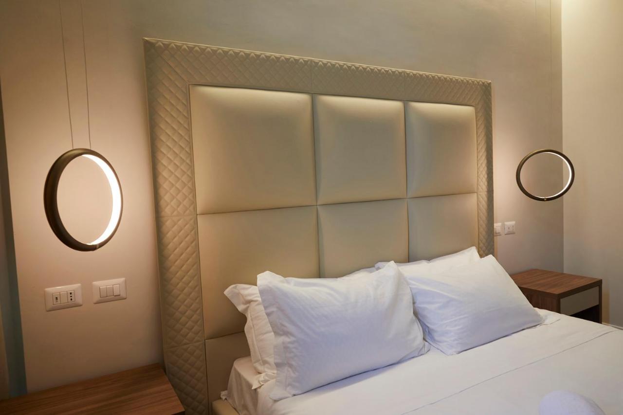 Prestige Boutique Aparthotel -Piazza Duomo Mediolan Zewnętrze zdjęcie