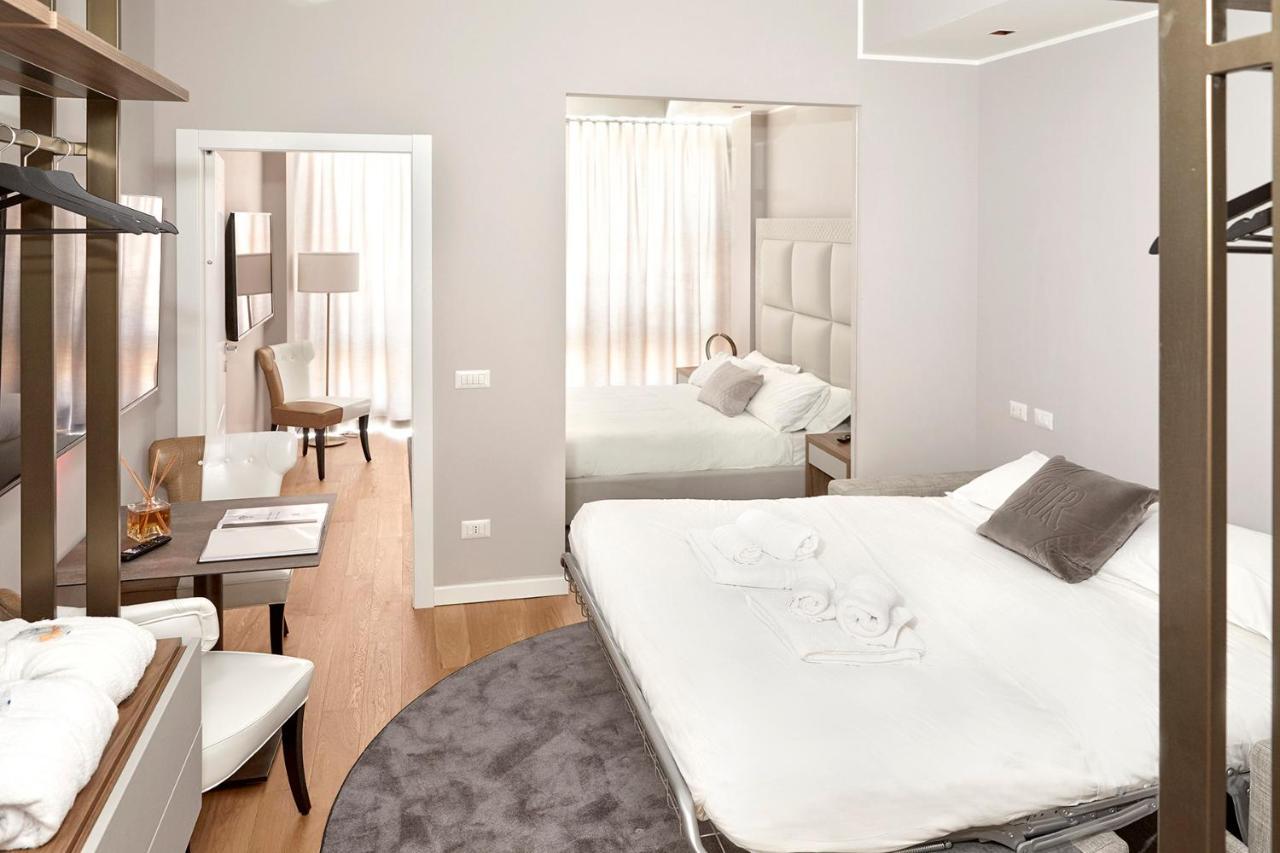 Prestige Boutique Aparthotel -Piazza Duomo Mediolan Zewnętrze zdjęcie